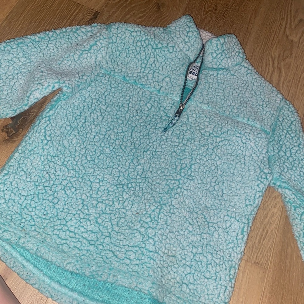 Cozy zip up sherpa!!